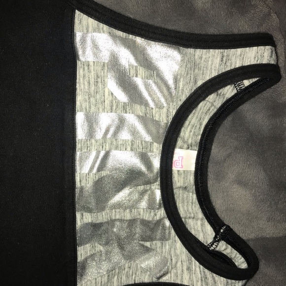 Victoria Secret Sports Bra - Picture 4 of 7